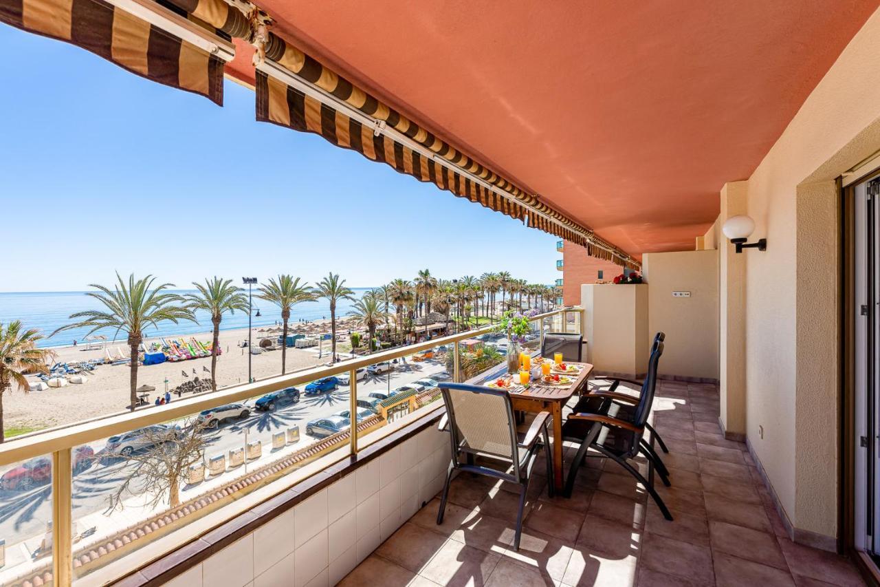 797 Holiday Rentals - Amplio Piso Con Terraza En Primera Linea De Playa Torremolinos Luaran gambar